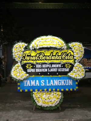 Papan Bunga Duka di Suro Makmur